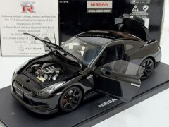 1/18 AUTOART NISSAN SKYLINE GT-R R35 SUPER BLACK OPTIONAL MATT WHEELS - 77394