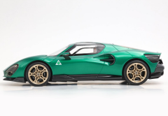 Ön Sipariş - 1/18 BBR Alfa Romeo 33 Stradale Verde Montreal