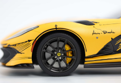 Ön Sipariş - 1/18 BBR Ferrari 812 Competizione Three layer yellow special Carbon box packaging