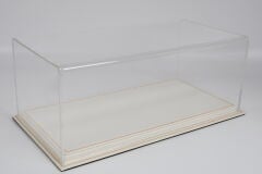 LYRD BOX 1:18 ÖLÇEK PEARL WHITE CARBON SERGİLEME STANDI – LY180
