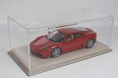 LYRD BOX 1:18 ÖLÇEK IVORY PEARL CARBON SERGİLEME STANDI – LY181