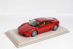 LYRD BOX 1:18 ÖLÇEK IVORY PEARL CARBON SERGİLEME STANDI – LY181