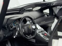 1/8 POCHER Lamborghini Aventador Roadster LP-700-4 - HK104