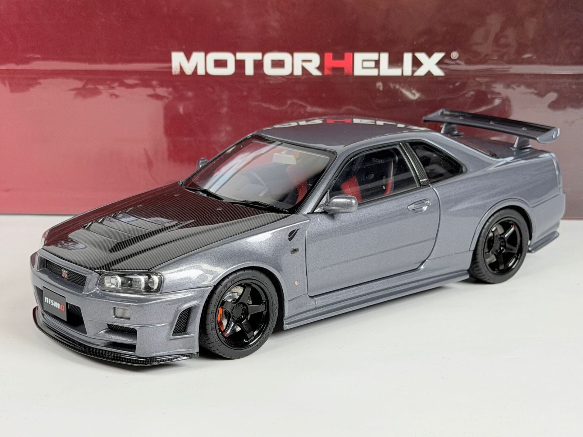 1/18 MOTORHELIX Nissan Skyline GT-R R34 NISMO CRS VER. GUN METALLIC - M83409