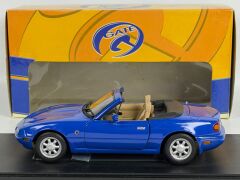 1/18 Gate | AUTOart Mazda MX5 MK1 RH Drive Twilight blue mica - 01014