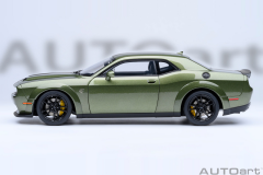 Ön Sipariş - 1/18 AUTOart Dodge Challenger SRT Jailbreak 2022 (F8 Green)