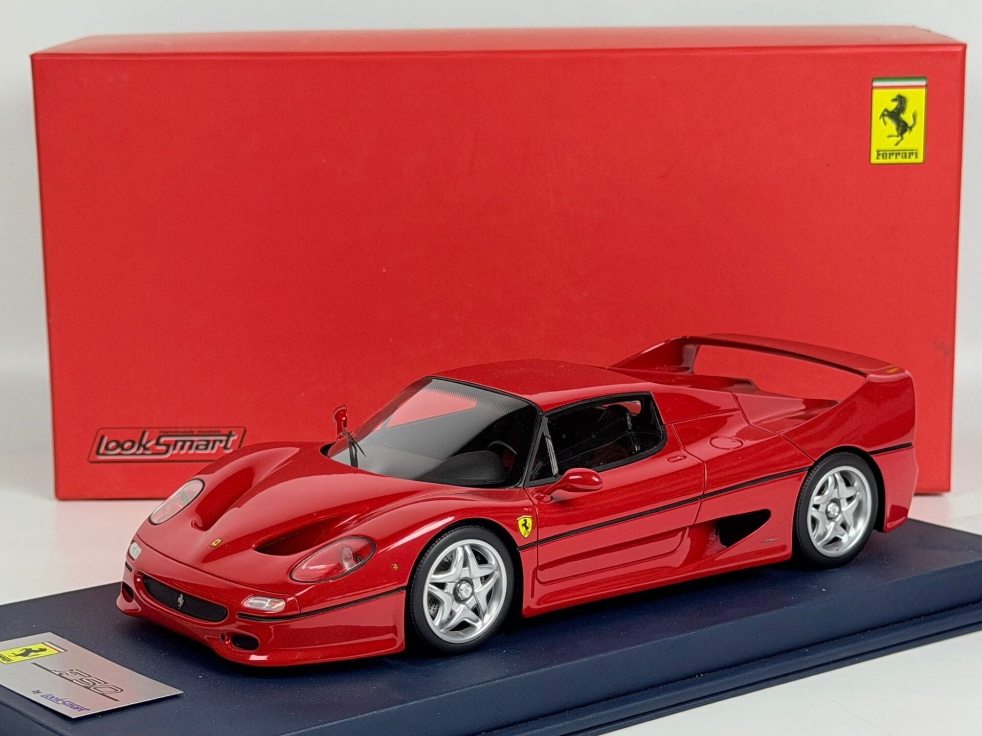 1/18 Looksmart Ferrari F50 - LS18FC05A