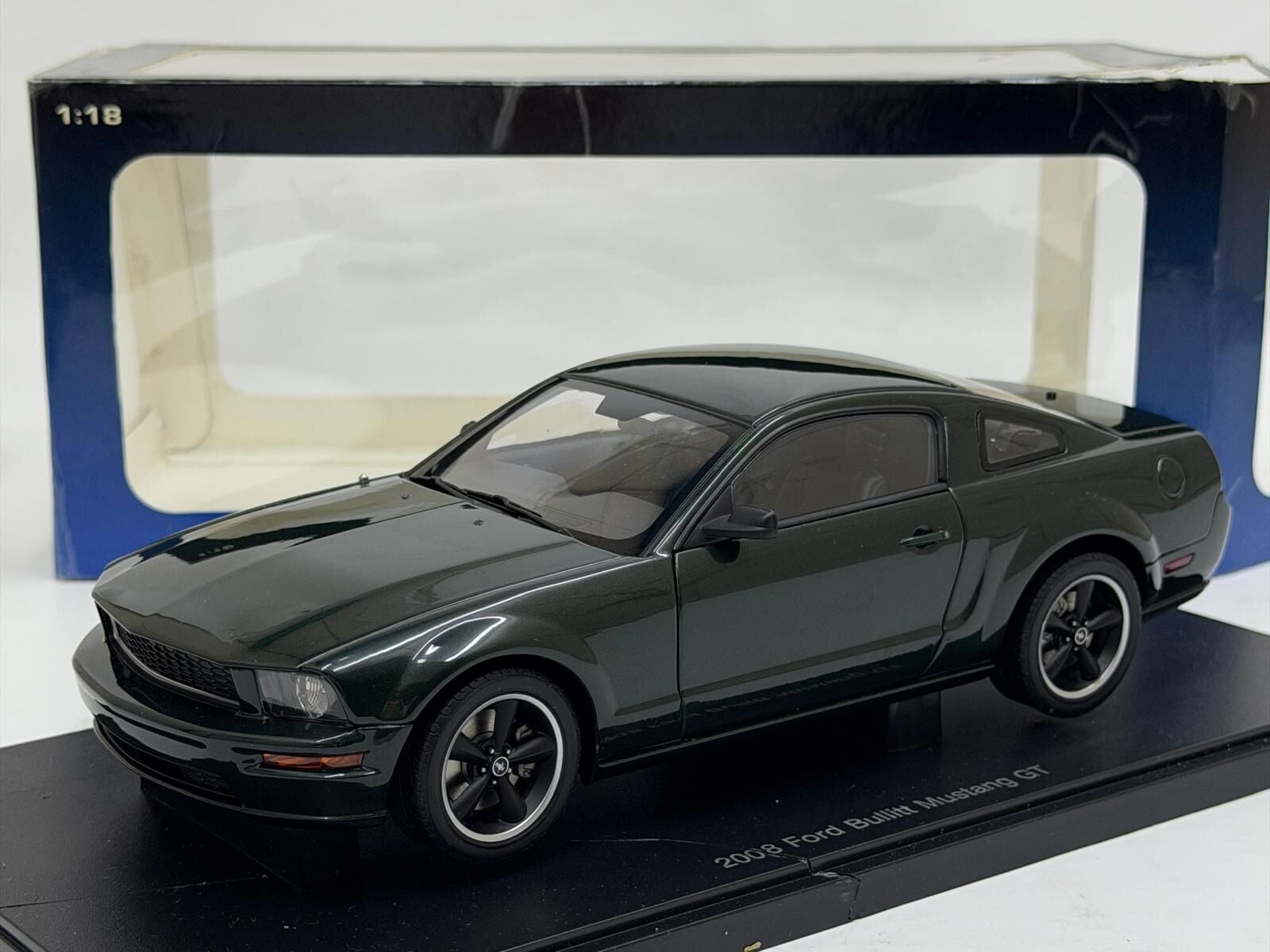 1/18 AUTOart Ford Bullitt Mustang GT - 73066