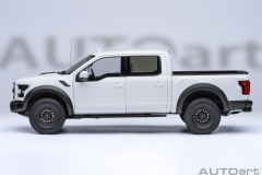 Ön Sipariş - 1/18 AUTOart Ford F-150 Raptor Supercrew 2019 (Oxford White)