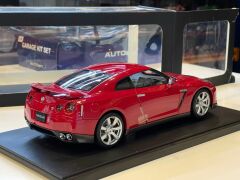 AUTOART - NISSAN - GT-R R35 2009
