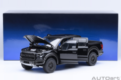 Ön Sipariş - 1/18 AUTOart Ford F-150 Raptor Supercrew 2019 (Agate Black)