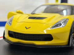 1/18 AUTOart Chevrolet Corvette C7 Z06 (Corvette Racing Yellow) - 71263