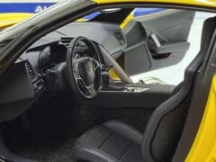 1/18 AUTOart Chevrolet Corvette C7 Z06 (Corvette Racing Yellow) - 71263