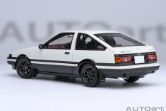 Ön Sipariş - 1/18 AUTOart Toyota Sprinter Trueno (AE86) “Project D” Final version 30th ann
