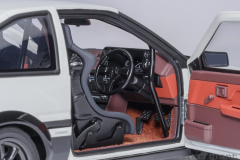 Ön Sipariş - 1/18 AUTOart Toyota Sprinter Trueno (AE86) “Project D” Final version 30th ann