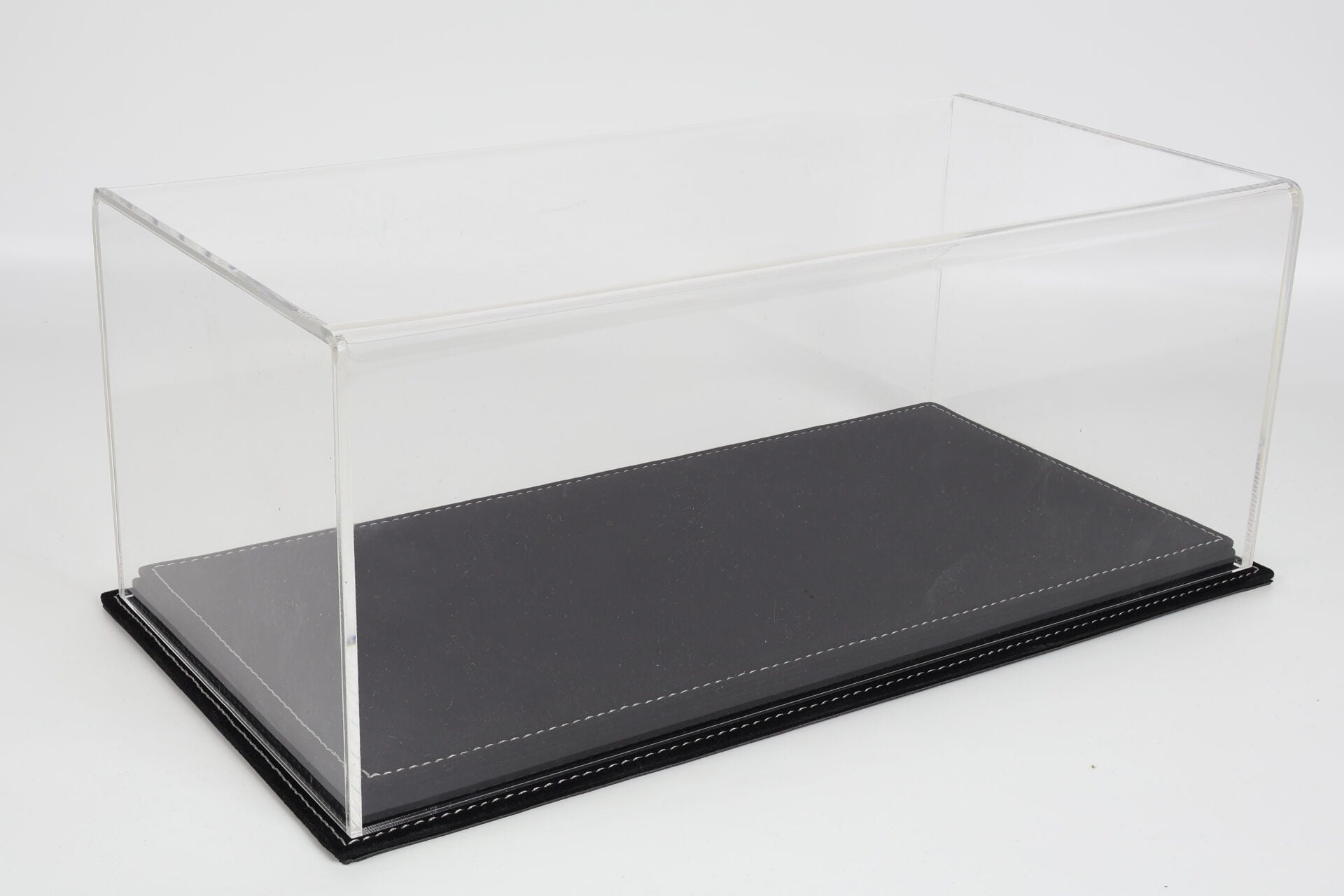 LYRD BOX 1:18 ÖLÇEK BLACK SUEDE SERGİLEME STANDI – LY195
