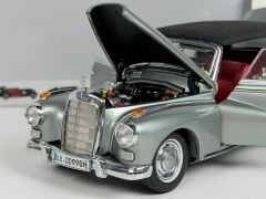 1/24 CMC Mercedes-Benz 300 Type D Cabriolet - M026