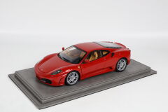 LYRD BOX 1:18 ÖLÇEK TITANIUM GREY SERGİLEME STANDI – LY197
