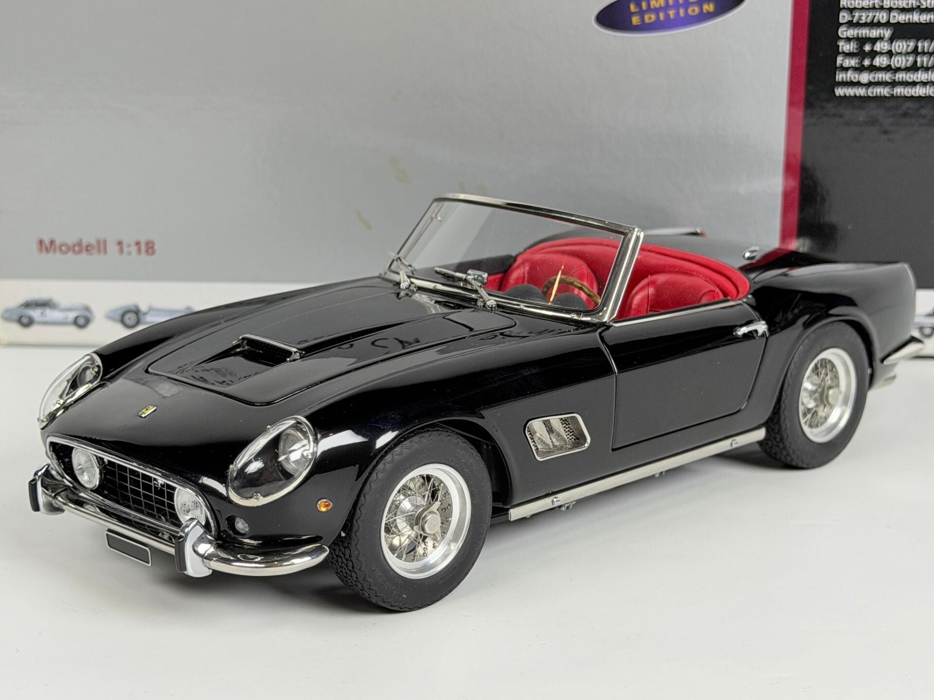 1/18 CMC Ferrari 250 GT California Spyder SWB - M094