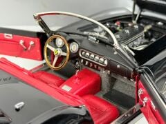 1/18 CMC Ferrari 250 GT California Spyder SWB - M094