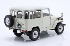 KYOSHO - TOYOTA - FJ40 LAND CRUISER 1980