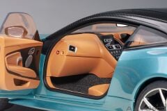 1/18 AUTOart Aston Martin DBS Superleggera (Caribbean Pearl Blue)