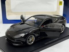 1/18 AUTOart Aston Martin Vanquish - 70247
