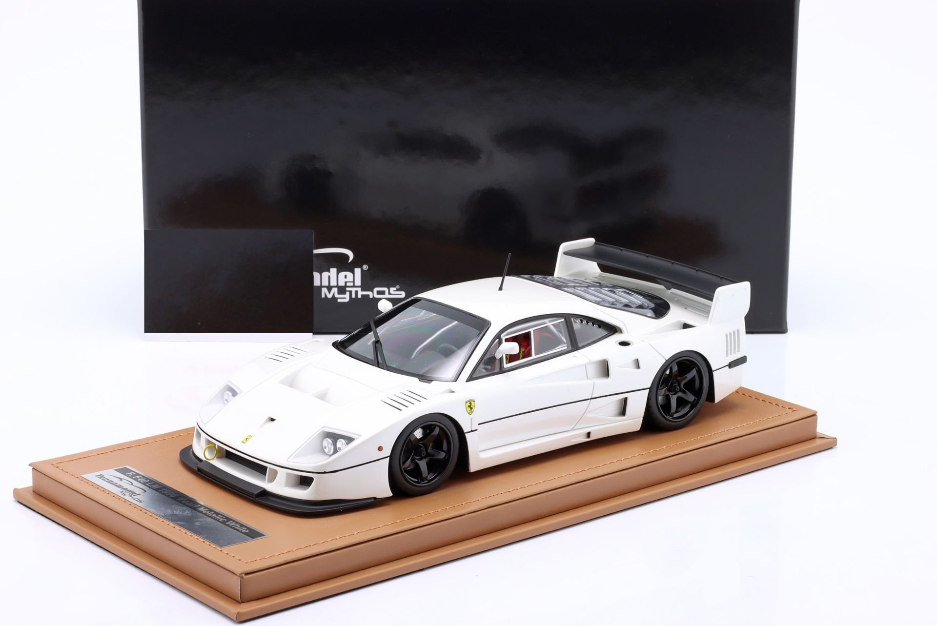 TECNOMODEL - FERRARI - F40 LM PRESS VERSION 1996 - WITH 5 SPOKE BLACK RIMS