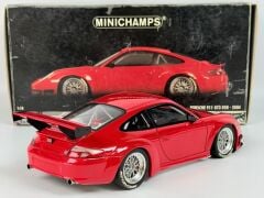1/18 MINICHAMPS Porsche 911 GT3 RSR FIA GT 2004 - 100046400
