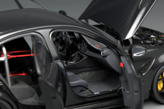 Ön Sipariş - 1/18 MOTORHELIX - ALFA ROMEO - GIULIA GTAm 2021