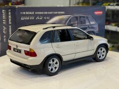 HATALI MODEL - KYOSHO - BMW X5 4.4İ 2003