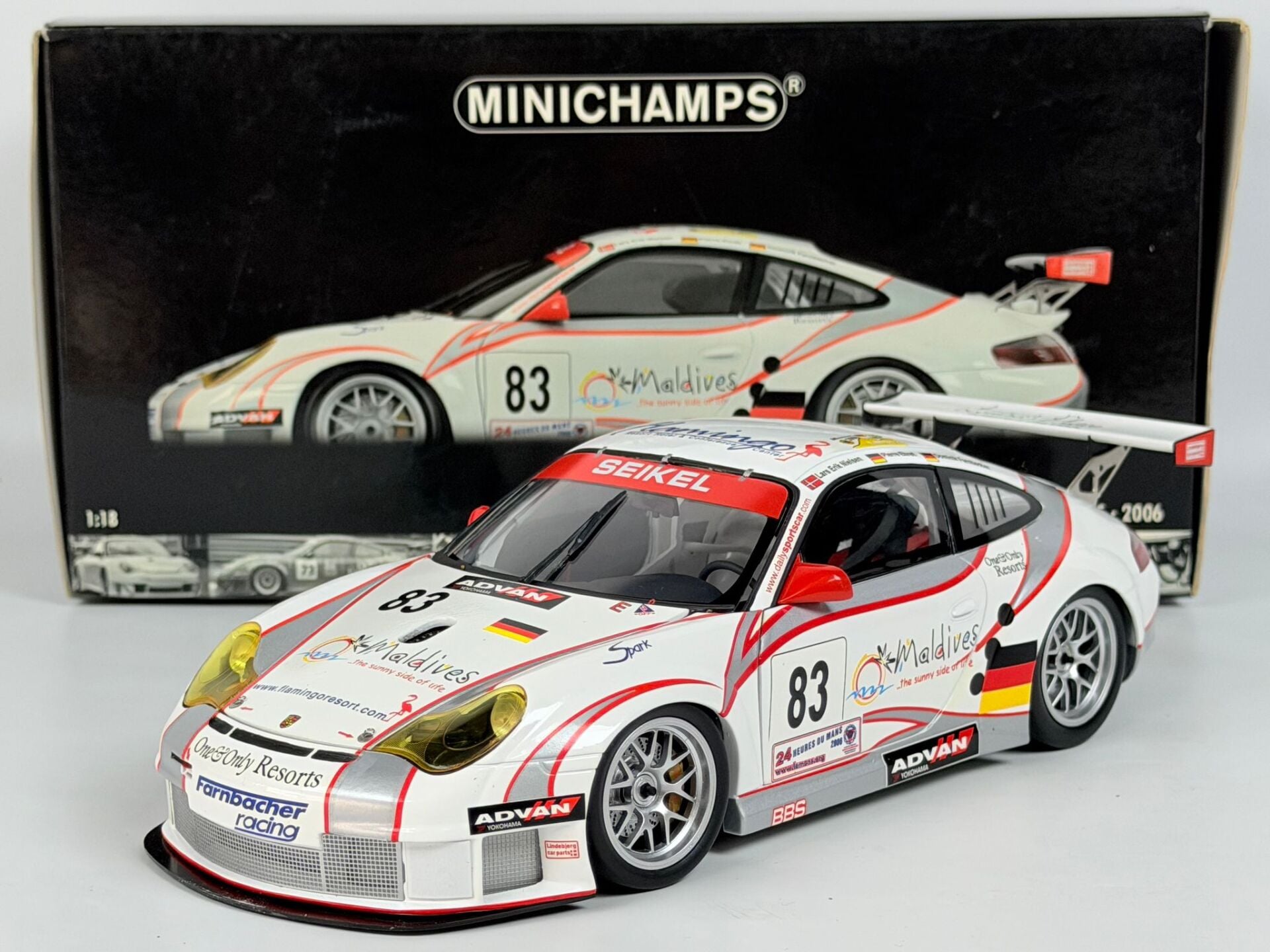 1/18 MINICHAMPS Porsche 911 GT3 RSR 24H Le Mans 2006 - 100066483