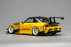 Ön Sipariş - 1/18 MOTORHELIX - HONDA - S2000 SPIDER HARD-TOP CLOSED J's RACING 2001
