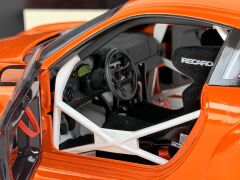 1/18 MINICHAMPS Porsche 911 GT3 RSR Orange 2004 - 100046402