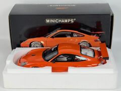 1/18 MINICHAMPS Porsche 911 GT3 RSR Orange 2004 - 100046402