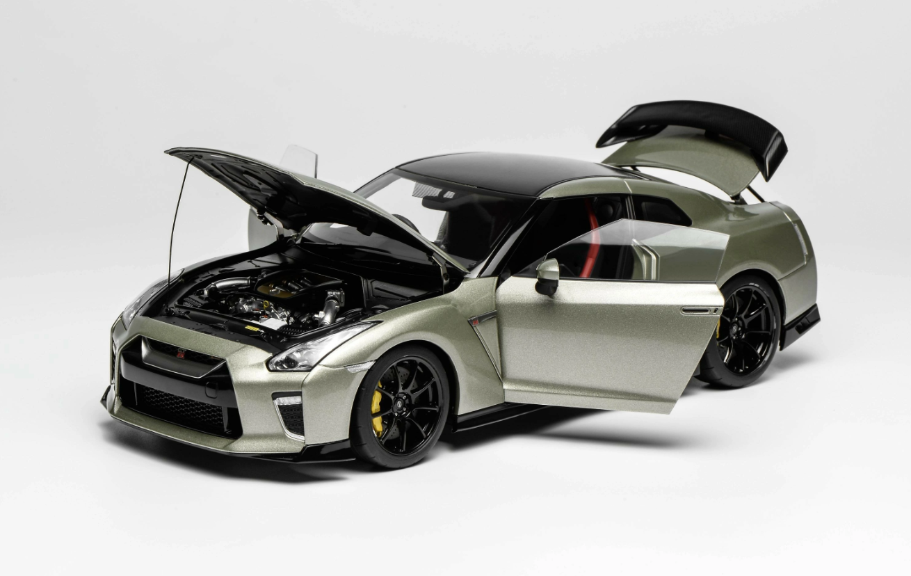 1/18 Motorhelix (Millennium Jade) Nissan Skyline GT-R R35 Nismo T-Spec