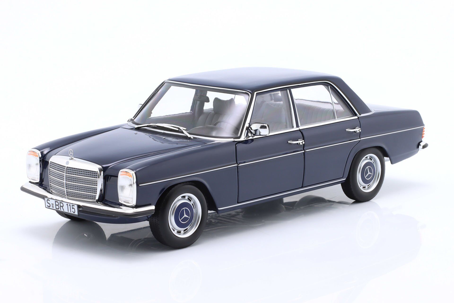NOREV - MERCEDES BENZ 200 W114 1970