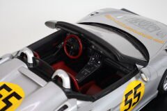 1/18 SPARK-MODEL - PORSCHE - 718 (982) SPIDER RS N 55 TRIBUTE RALLY PANAMERICANA LIVERY 2024 - CON VETRINA - WITH SHOWCASE