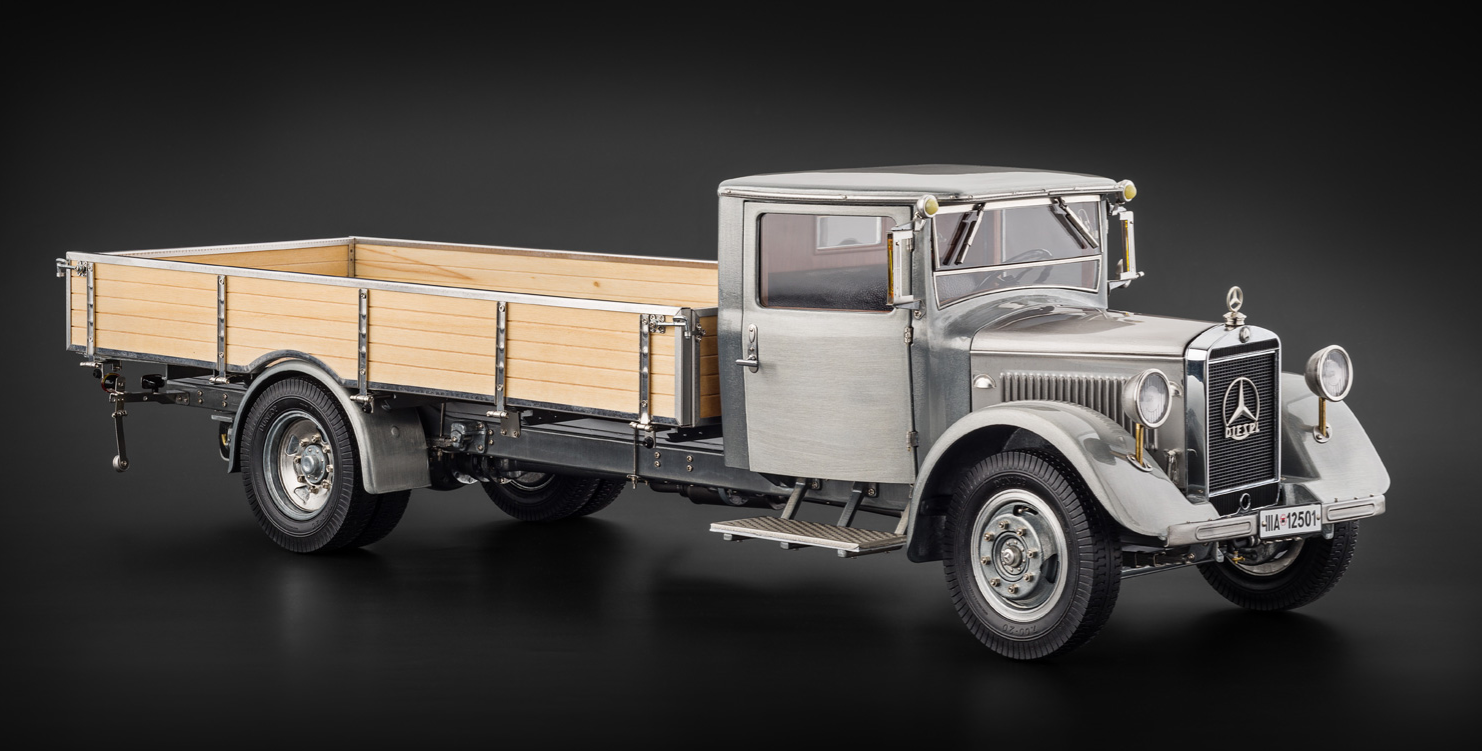 CMC - MERCEDES BENZ - LO2750 PLATFORM TRUCK WITH WOODEN BOX CAR TRANSPORTER 1936