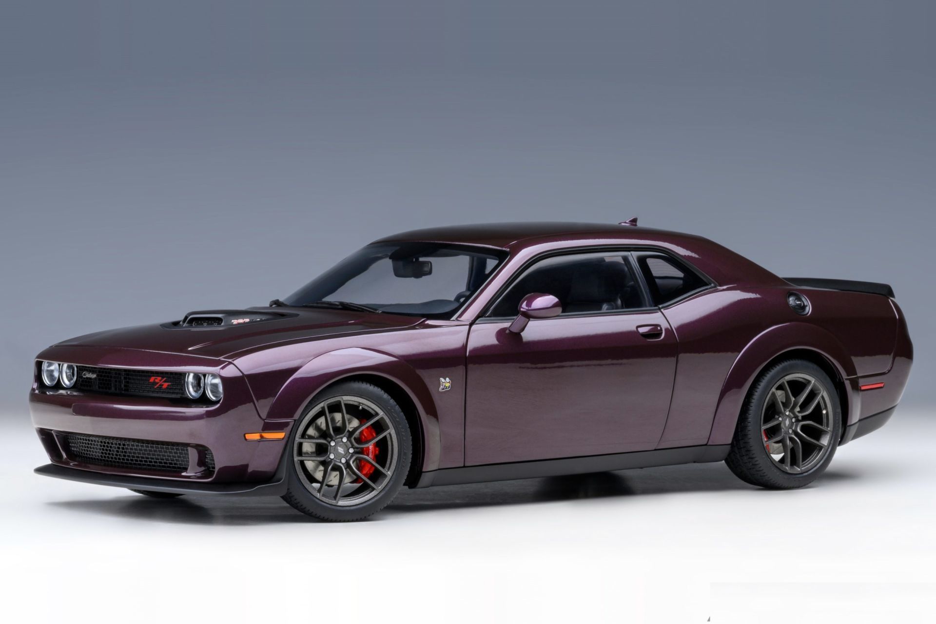 AUTOART - DODGE - CHALLENGER R/T SCAT PACK WIDEBODY 2022