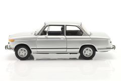 KYOSHO - BMW - 2002Tii 1972