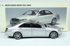 AUTOART - MERCEDES BENZ - S-CLASS S63 AMG 2008