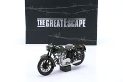 CORGI - TRIUMPH - TR6 1962 - THE GREAT ESCAPE MOVIE - LA GRANDE FUGA - STEVE McQUEEN