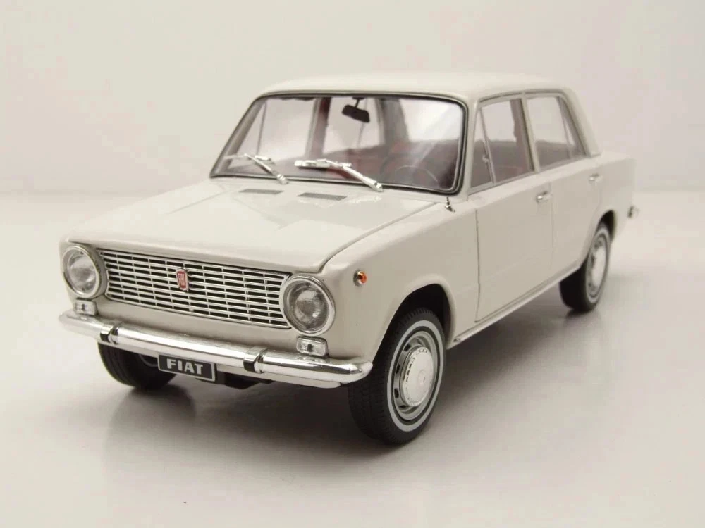 1/18 IXO Fiat 124 1970 Diecast