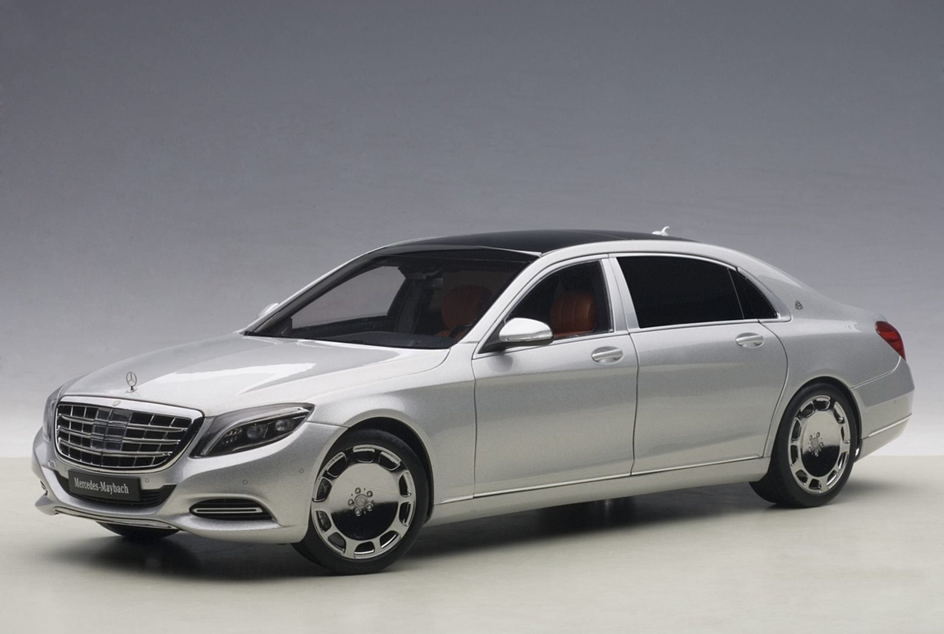 AUTOART - MERCEDES BENZ - S-CLASS S600 V12 BITURBO 2016