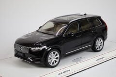 1/18 PAUDI - VOLVO - XC90 2015