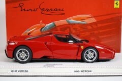 1/18 BBR-MODELS - FERRARI - ENZO 2005