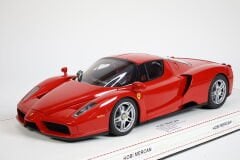 1/18 BBR-MODELS - FERRARI - ENZO 2005