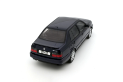 Ön Sipariş - 1/18 OTTO Volkswagen Vento VR6 Mystic Blue Pearl 1996 - OT496