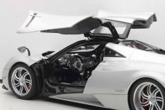 AUTOART - PAGANI - HUAYRA 2012